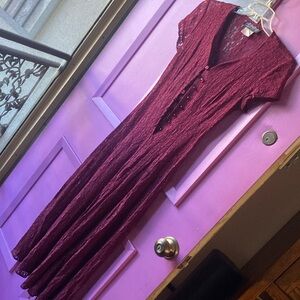 All that jazz burgundy dress size 5/6